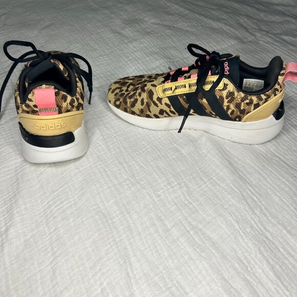 ADIDAS GIRLS Racer TR21 Leopard Running Shoe SIZE 2 - Picture 5 of 9